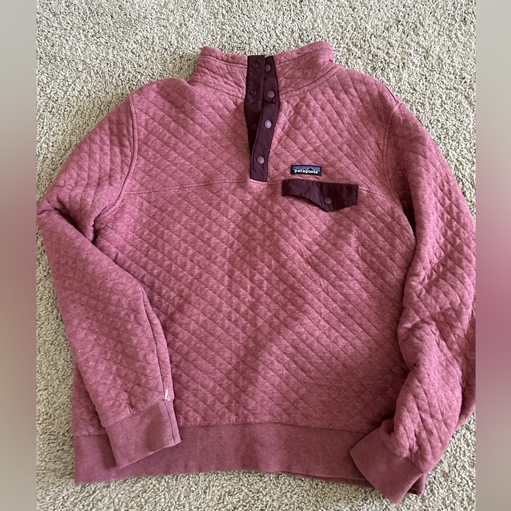Quilted Patagonia pull over